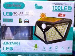 Solarna lampa na senzor pokret