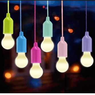 RGB viseća LED žarulja koja mijenja boje - na baterije - za ljetnu atmosferu i zabavniji ugođaj