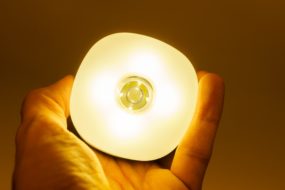 Mini LED svjetiljka za kampiranje_1
