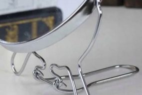 Dvostrano kozmeticko ogledalo s povecalom1111