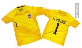 Hrvatski dres nogometne reprezentacije_5