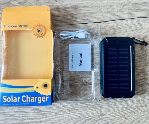 Solarni powerbank s ugradenom svjetiljkom i 2 USB_06