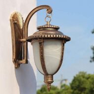Visenamjenska vanjska zidna lampa antickog dizajna vintage5