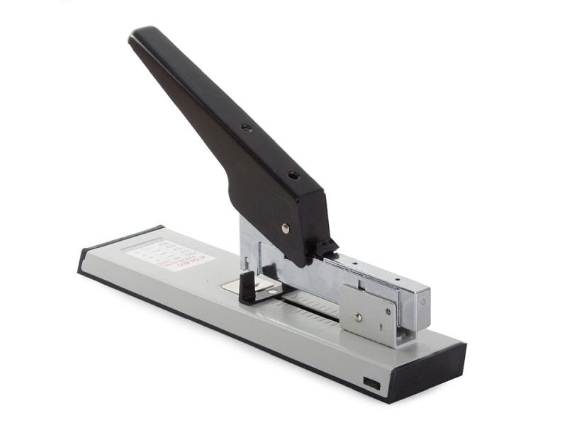 Velika_uredska_klamerica_za_spajanje_100_listova_papira_004