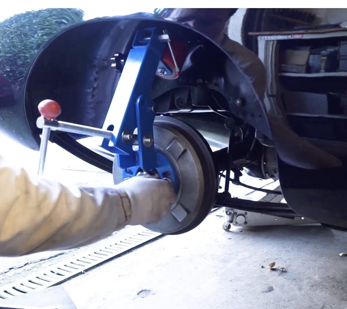 Komplet alata za popravak blatobrana_03