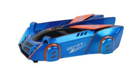 Auto_na_daljinsko_upravljanje_koji_se_krece_po_zidu-plavi_010