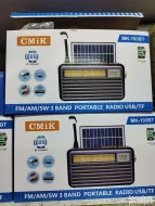 prijenosni-solarni-radio-s-bluetoothom-i-baterijom-1200-mah-00
